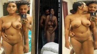 Girlfriend boob press softly boyfriend back
