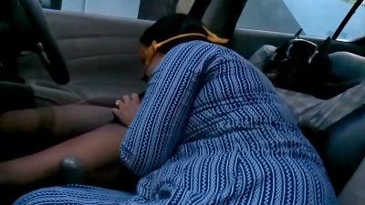 Local callgirl aunty caril kathalan poolai oombi relax