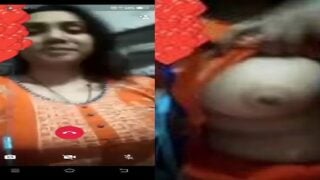 WhatsApp pakistani girl big boobs show video